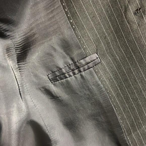 Brooks Brothers Gray Pinstriped Blazer - Picture 15 of 16